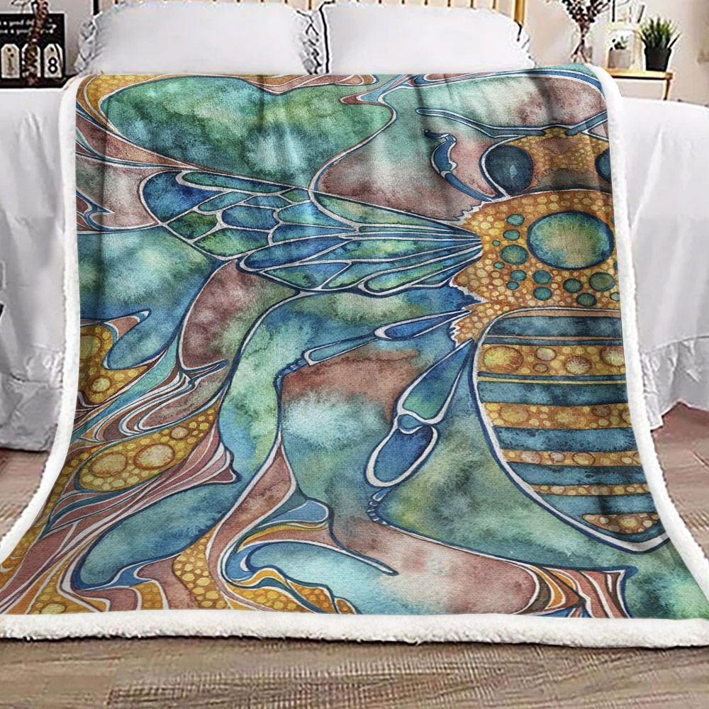 Bee Sherpa Fleece Blanket