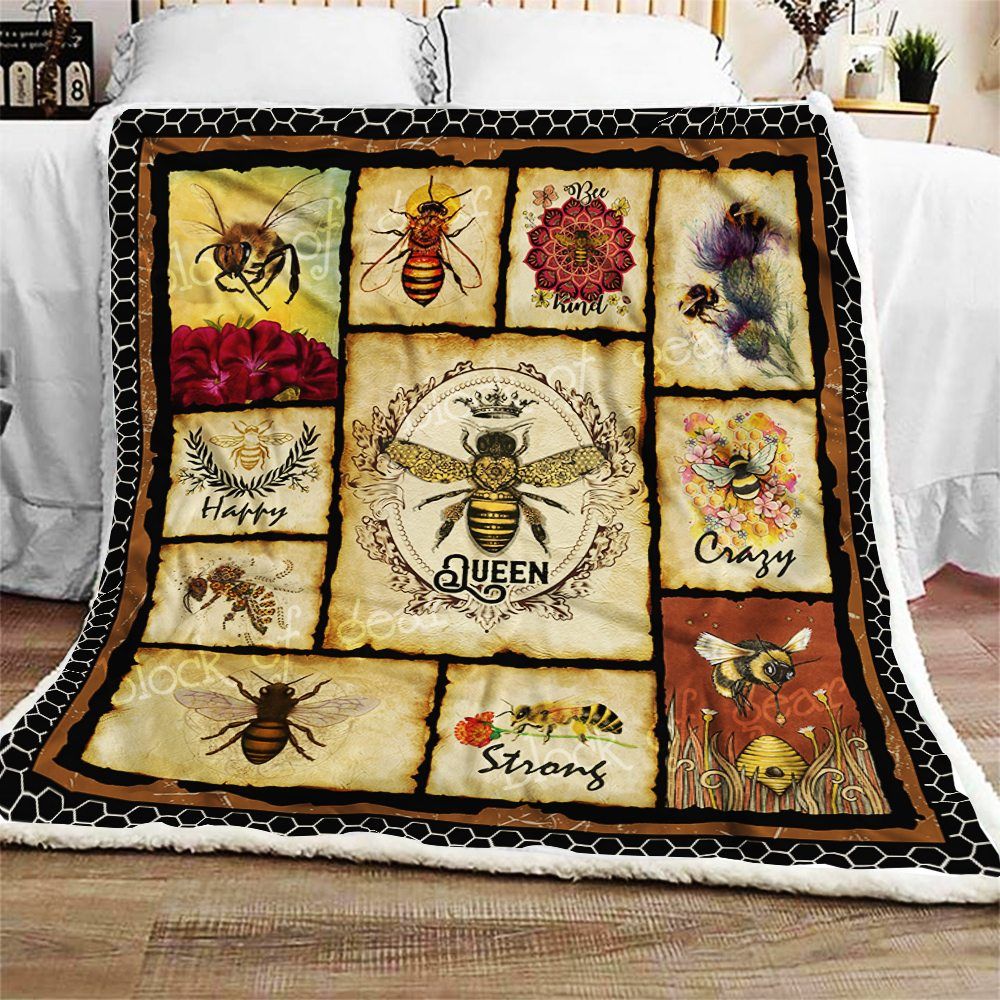 Bee Sherpa Fleece Blanket