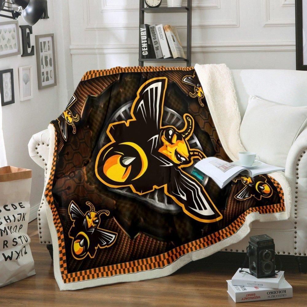 Bee Sherpa Fleece Blanket
