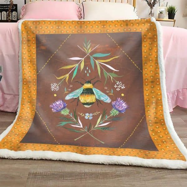 Bee Sherpa Fleece Blanket