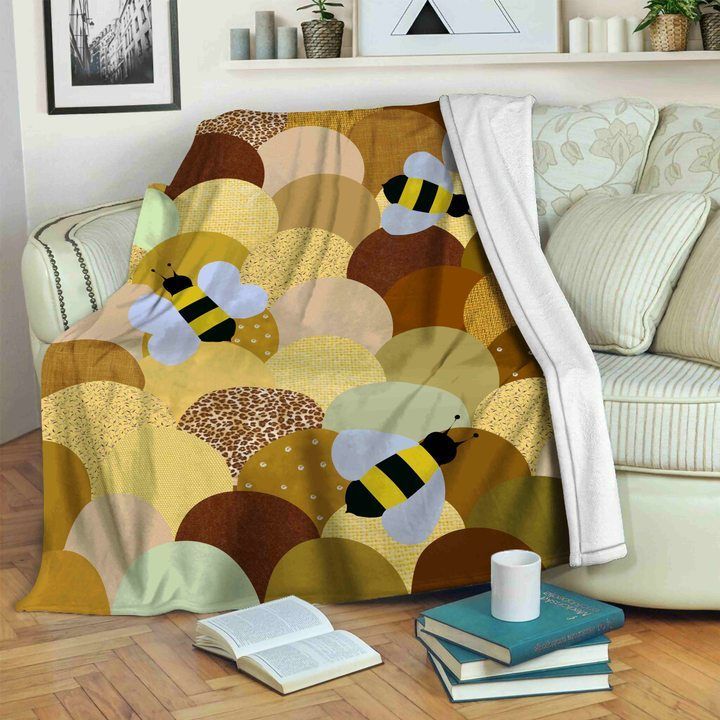 Bee Sherpa Fleece Blanket