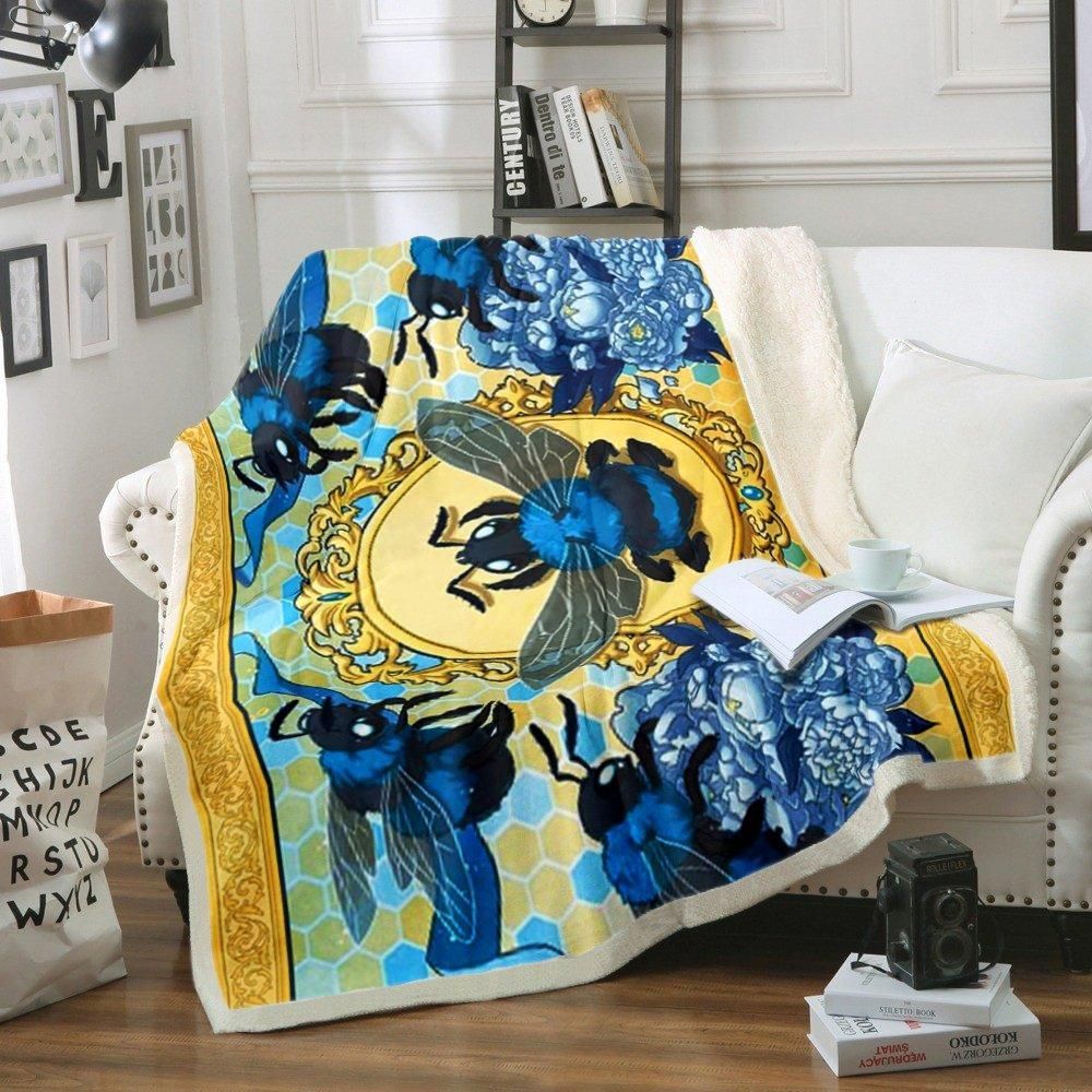 Bee Sherpa Fleece Blanket