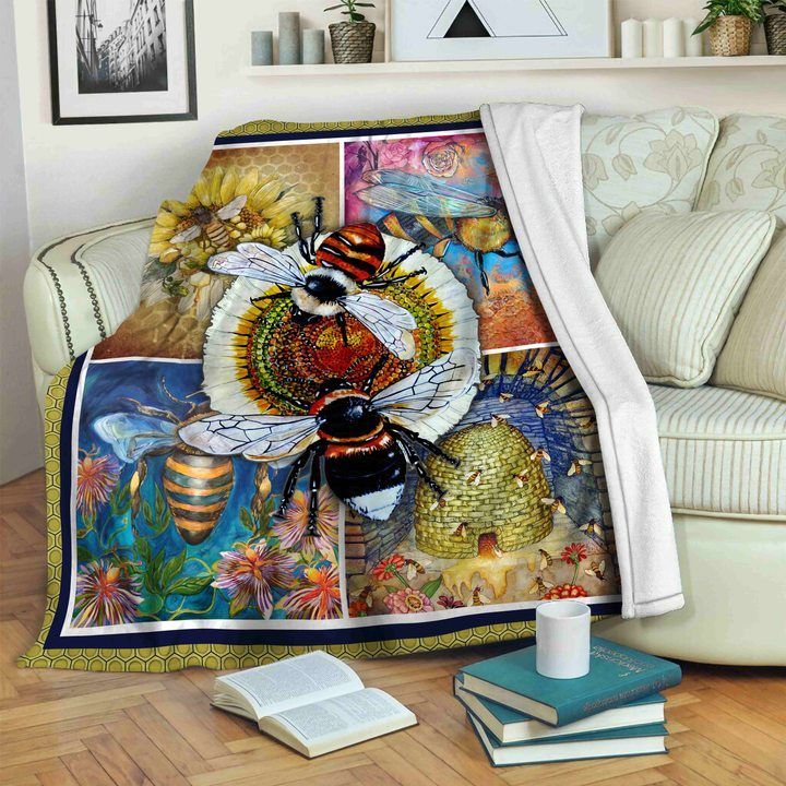 Bee Sherpa Fleece Blanket