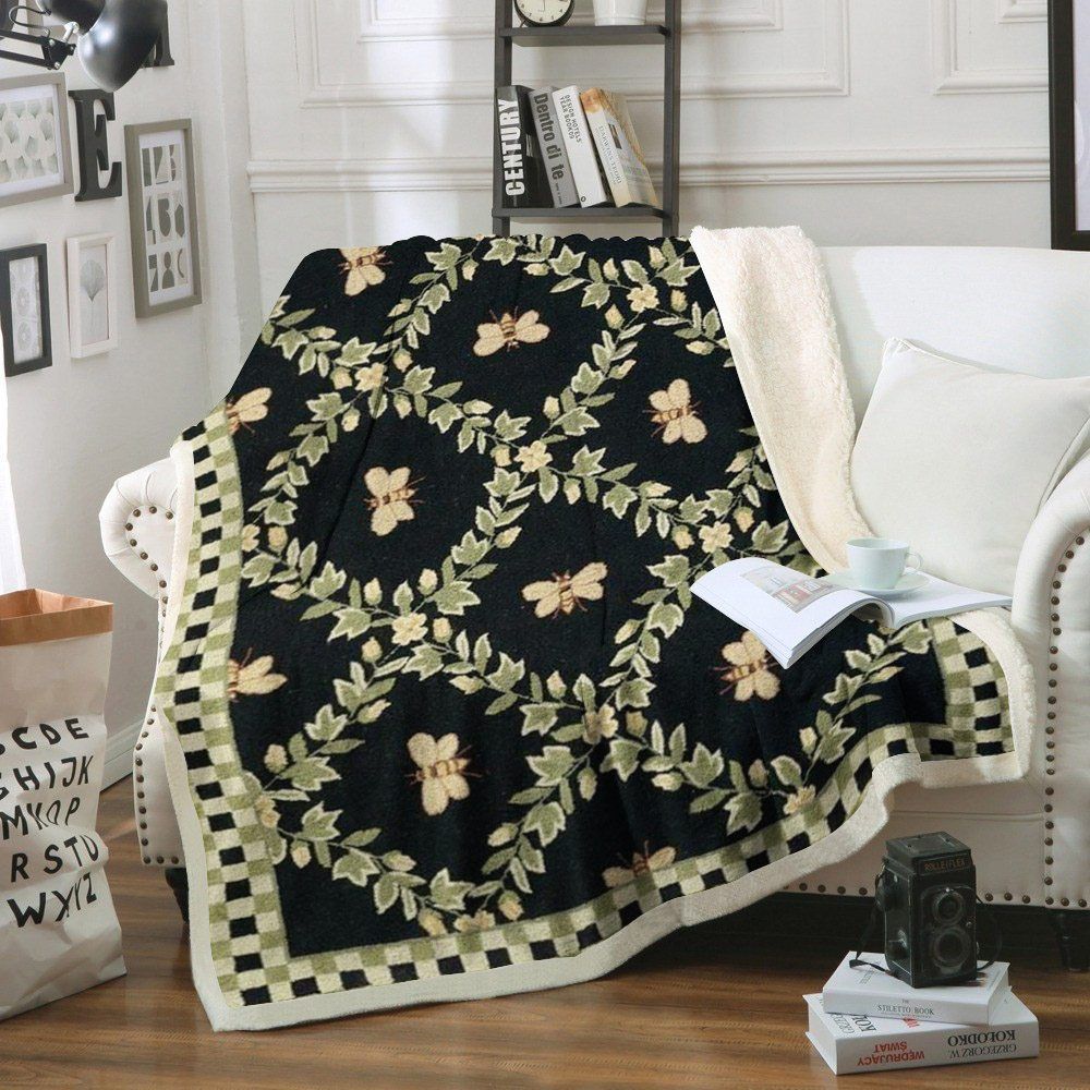 Bee Sherpa Fleece Blanket