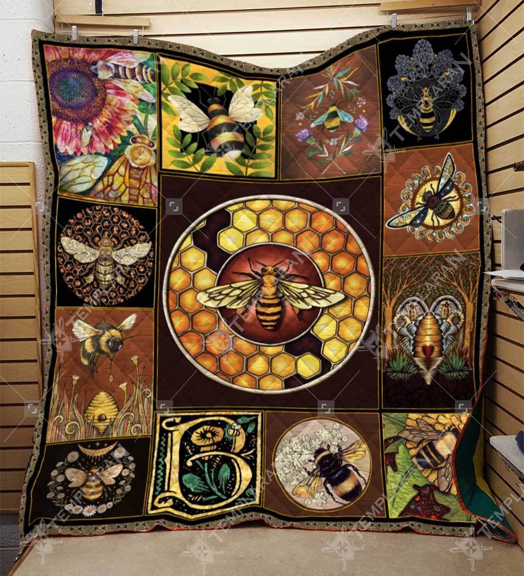 Bee Let Out The Beast Quilt Blanket DHC020120999TD