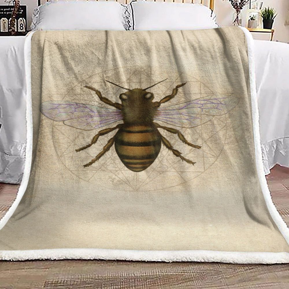 Bee Sherpa Fleece Blanket
