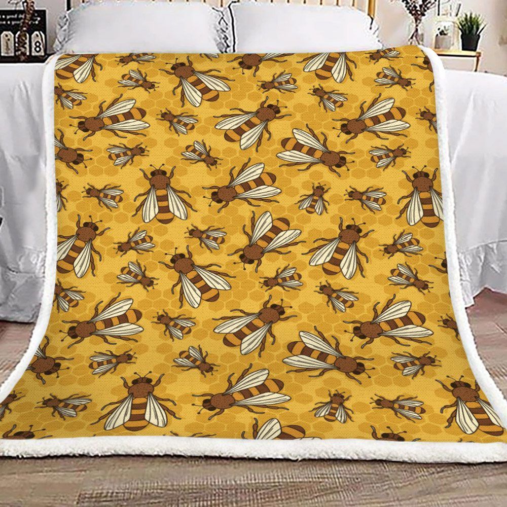 Bee Sherpa Fleece