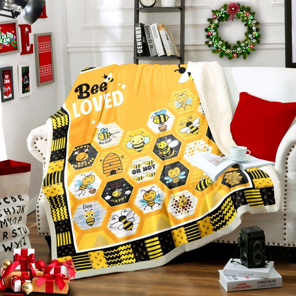 Bee Sherpa Fleece Blanket