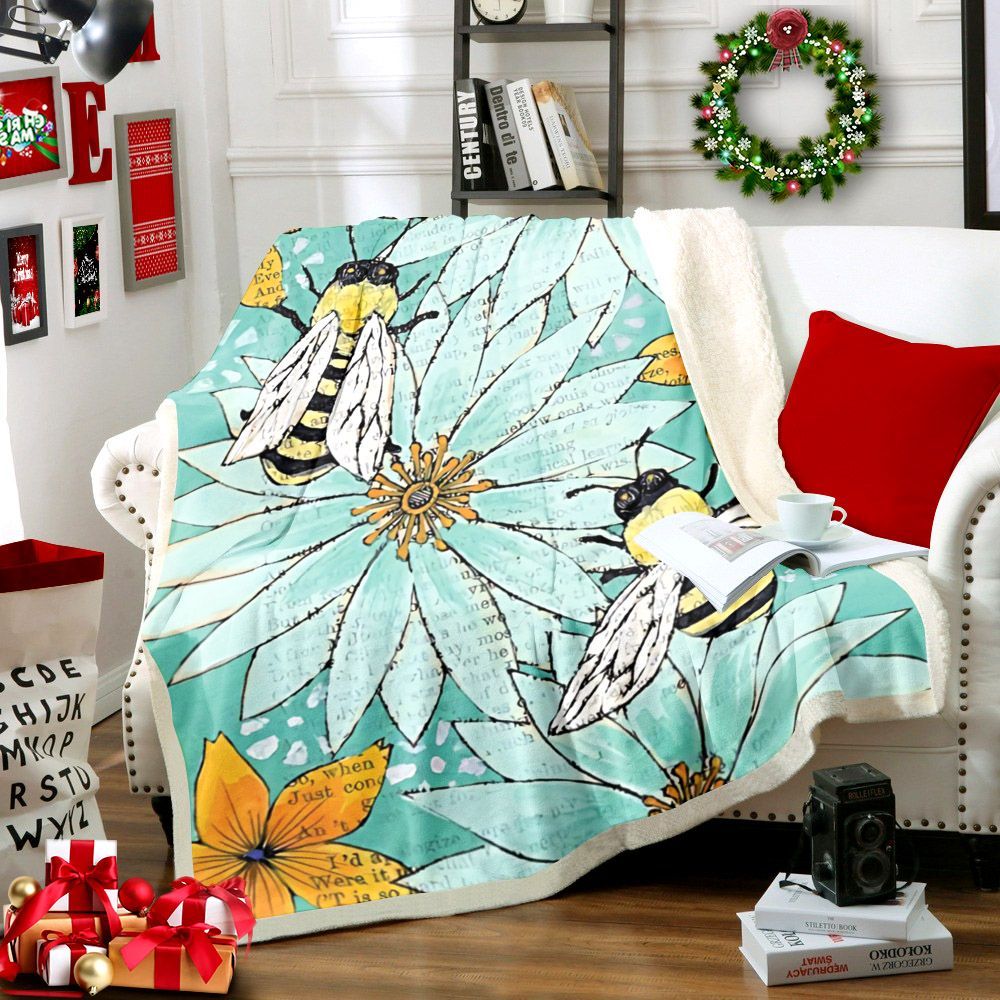 Bee Sherpa Fleece Blanket
