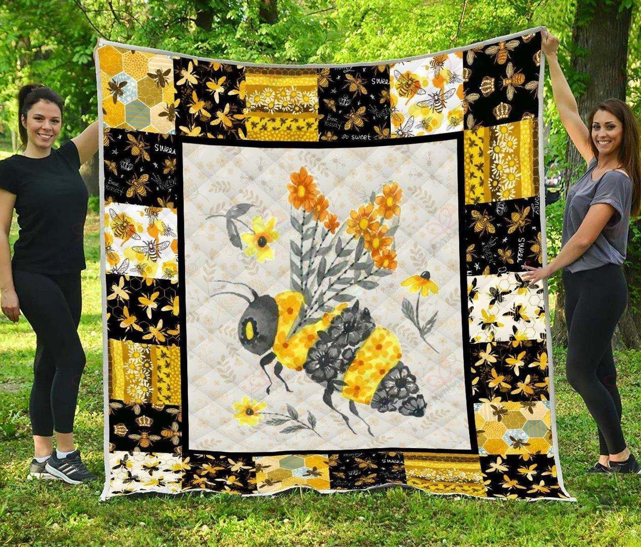 Bee TH2509033CL Quilt Blanket