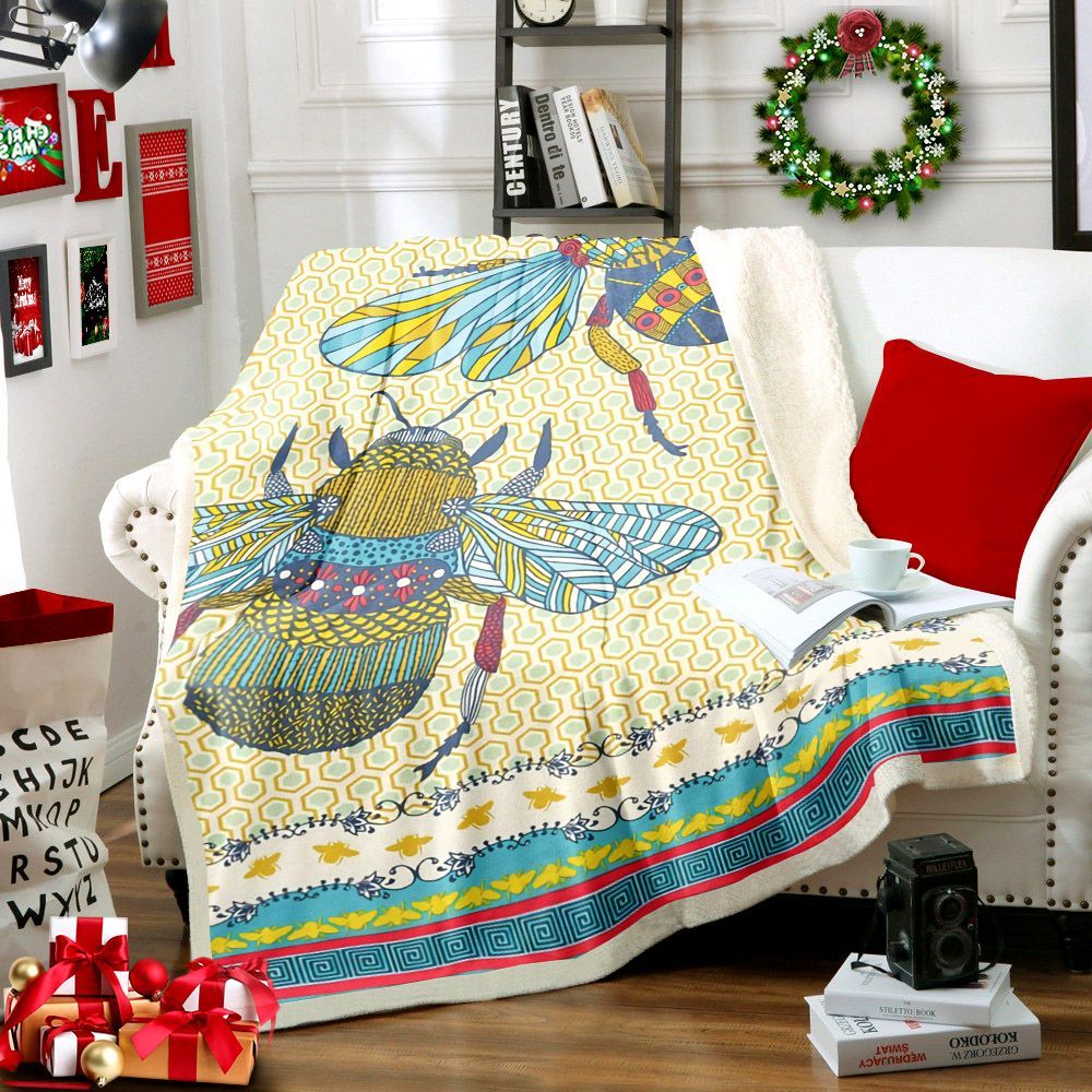 Bee Sherpa Fleece Blanket