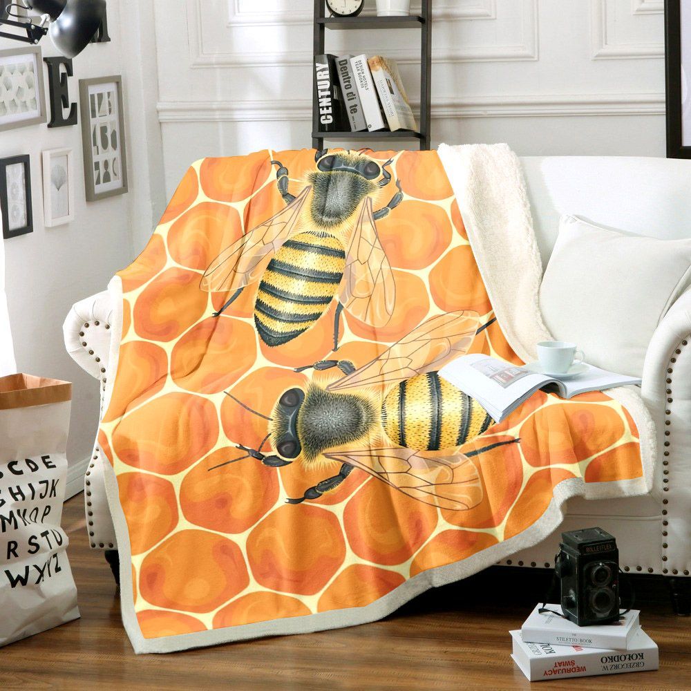 Bee Sherpa Fleece Blanket