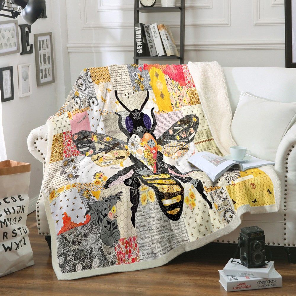 Bee Sherpa Fleece Blanket