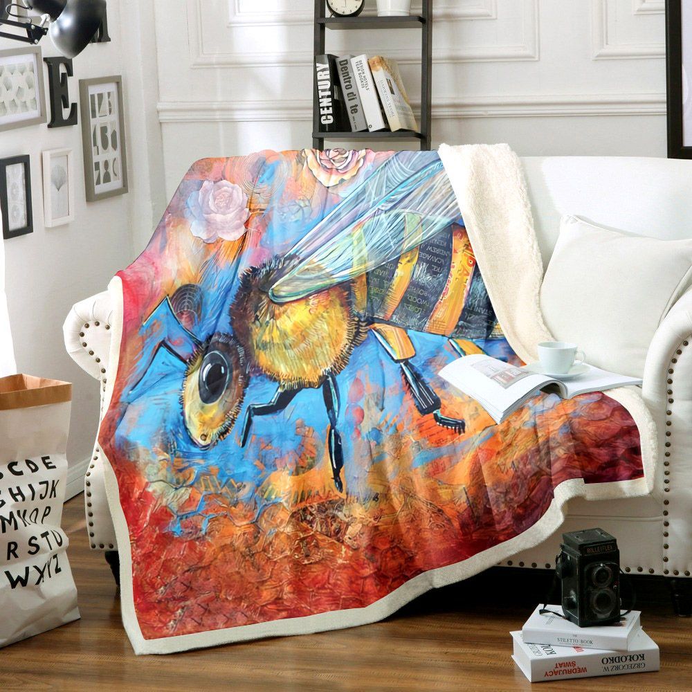 Bee Sherpa Fleece Blanket