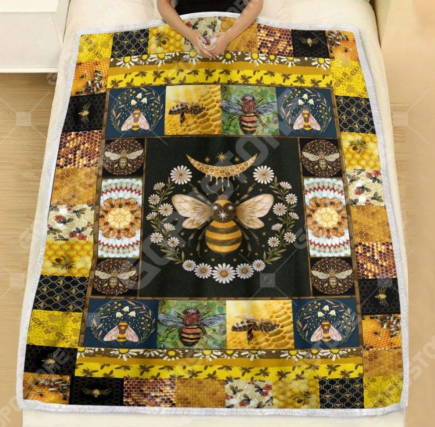 Beehive Sherpa Fleece Blanket