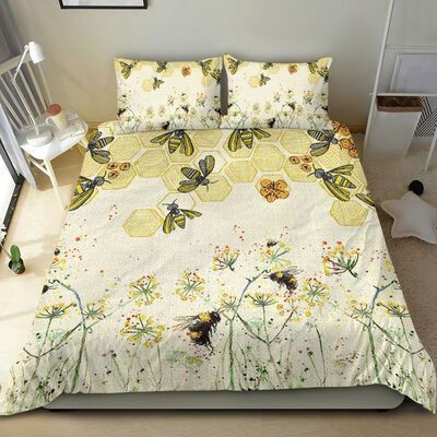 Bees With Flowers Bedding Set