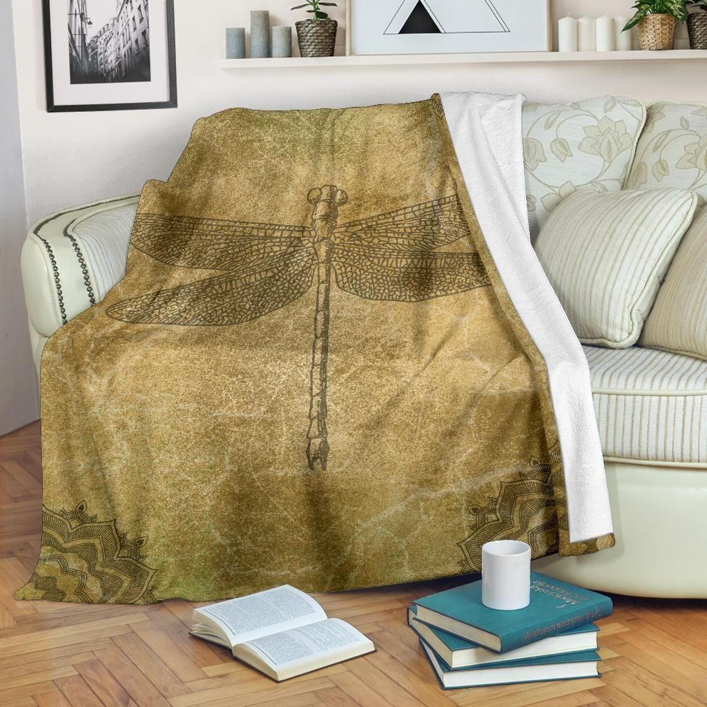 Beige Dragonfly Mandala Sherpa Fleece Blanket