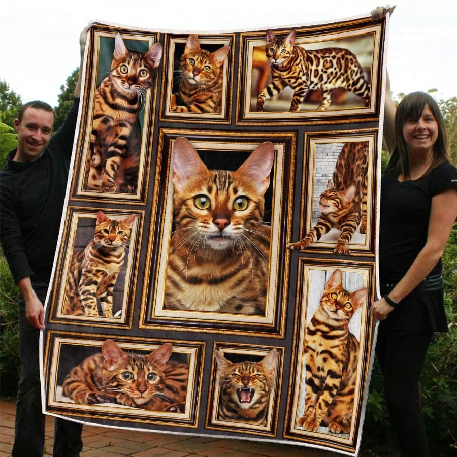 Bengal Cat Sherpa Fleece Blanket