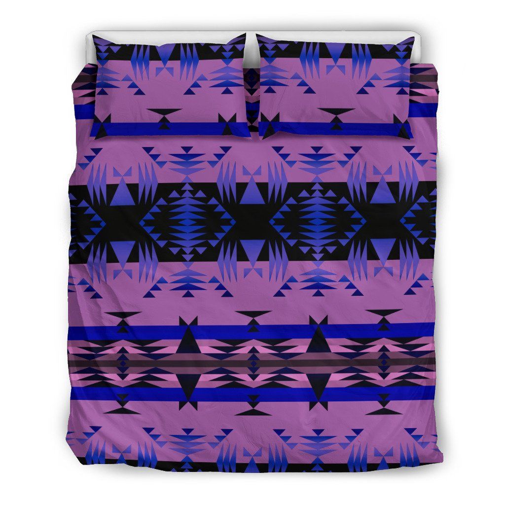 Between The Mountains Purple Themed Bedding Set