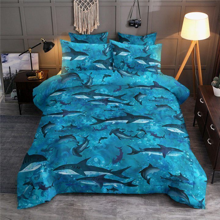 Big Blue Sharks Bedding Set