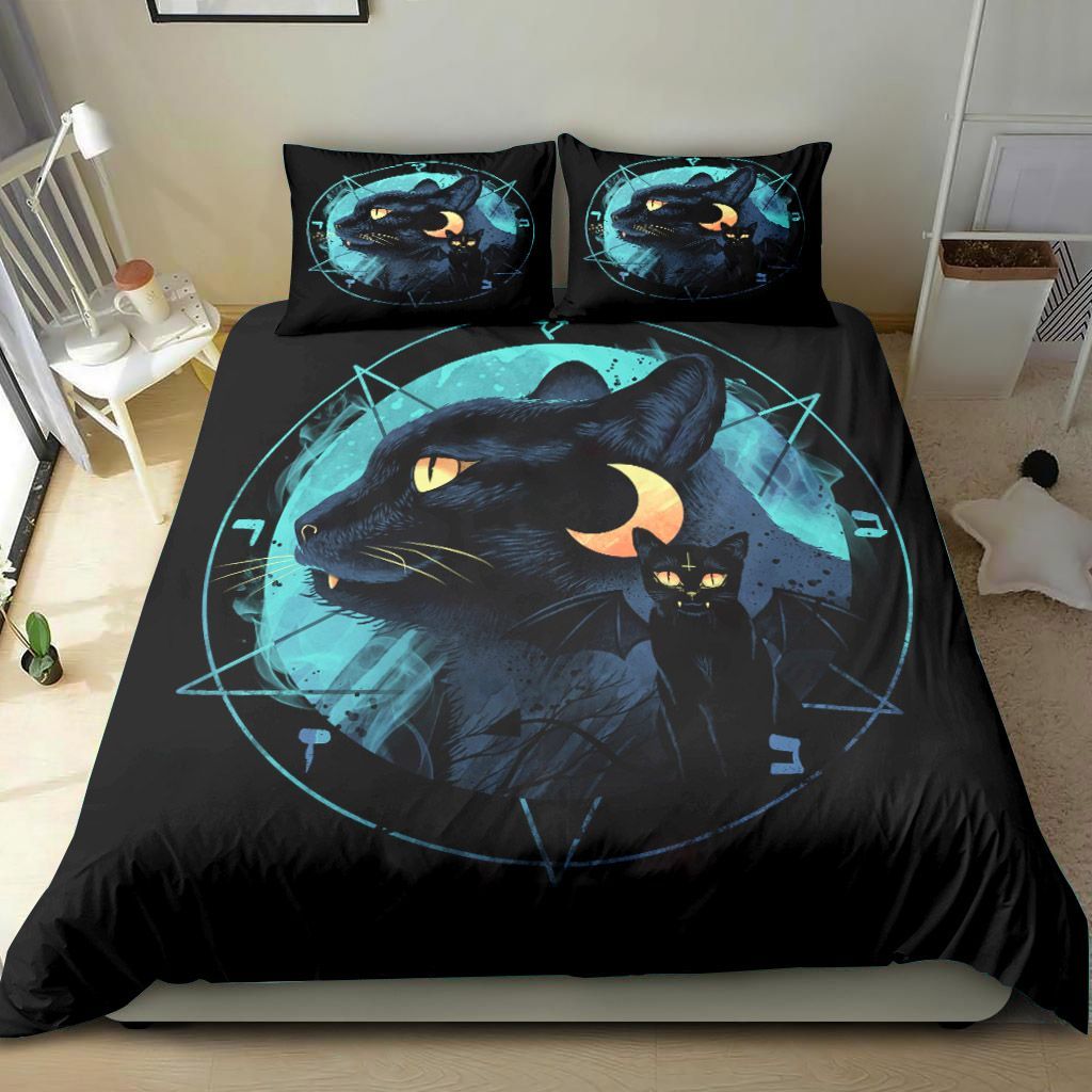 Big Cat With Ancient Pattern Bedding Set