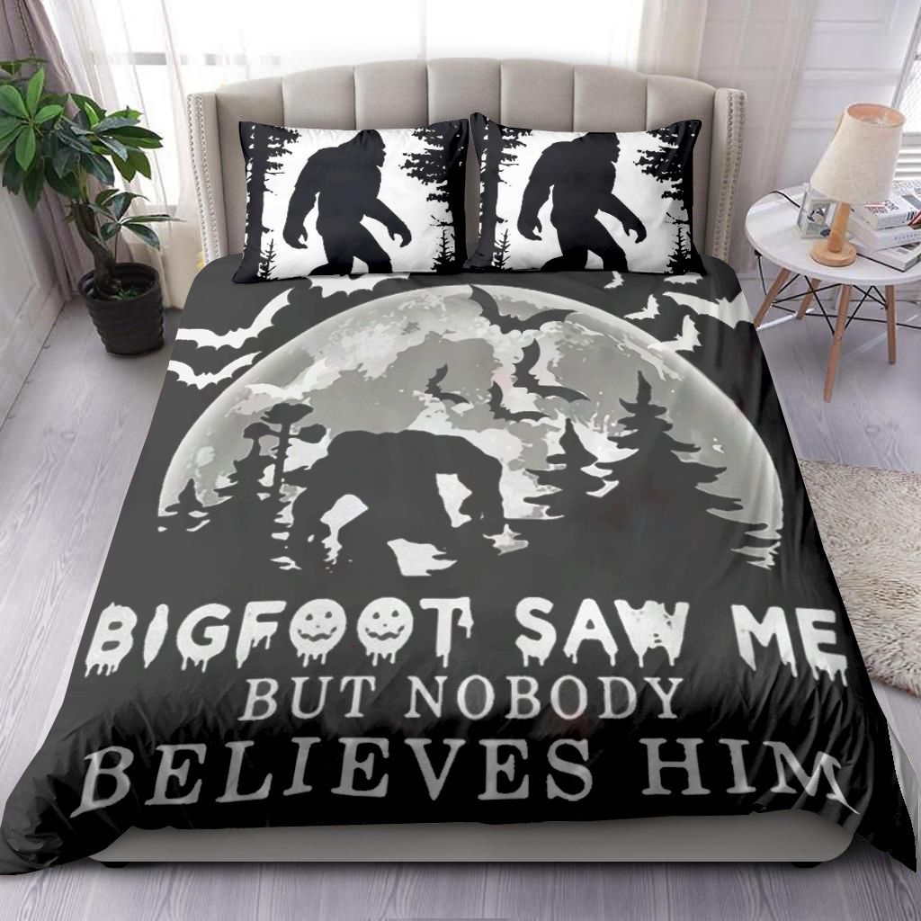 Bigfoot Saw Me But Nobody Believes Him Moon Bedding Set