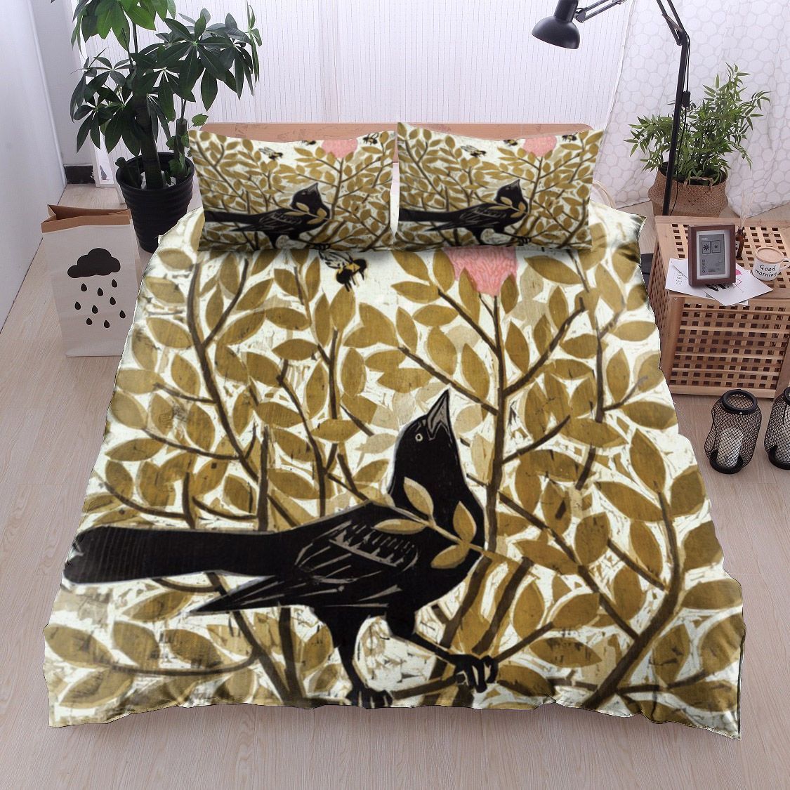 Bird And Bee Bedding Set