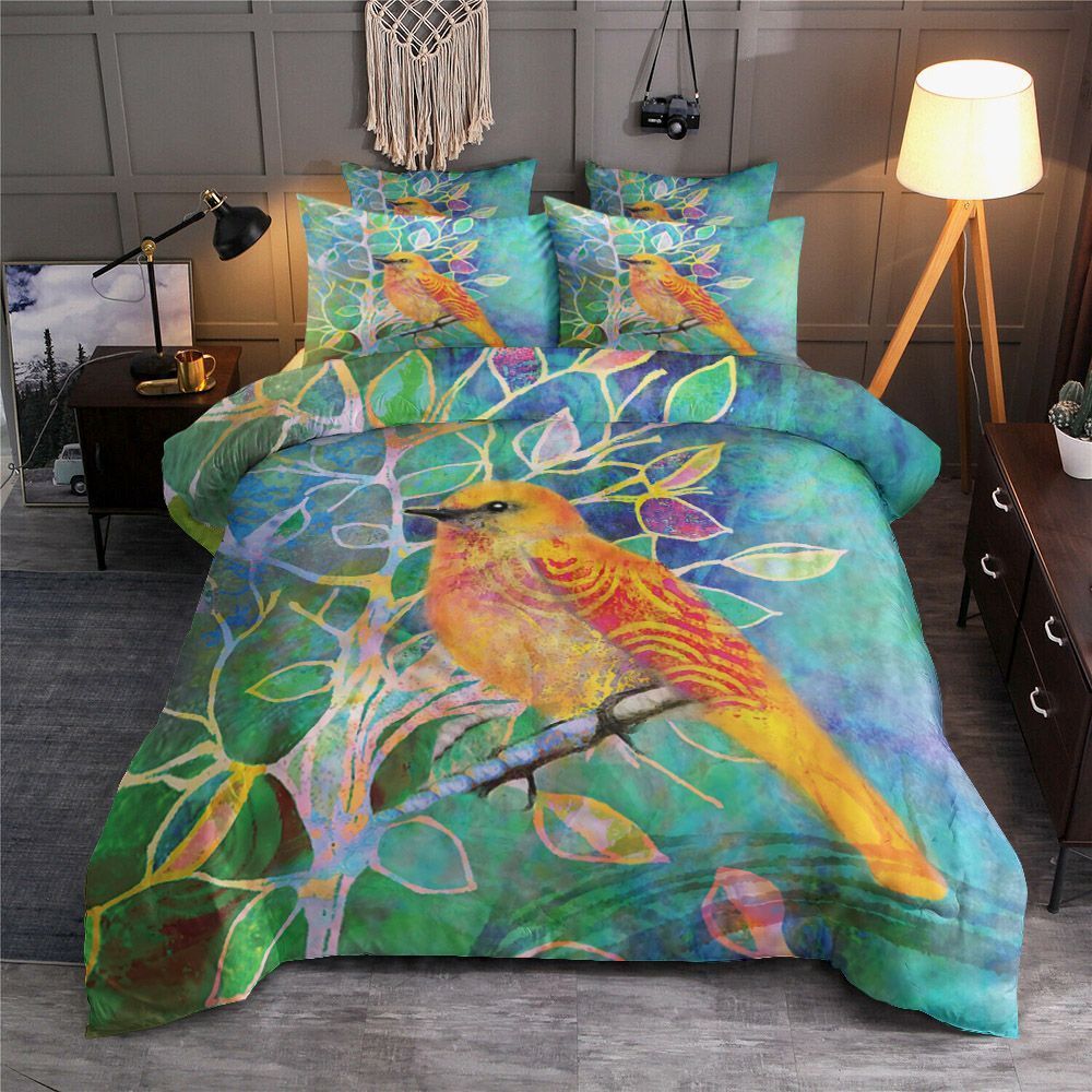 Bird And Tree Color Bedding Set