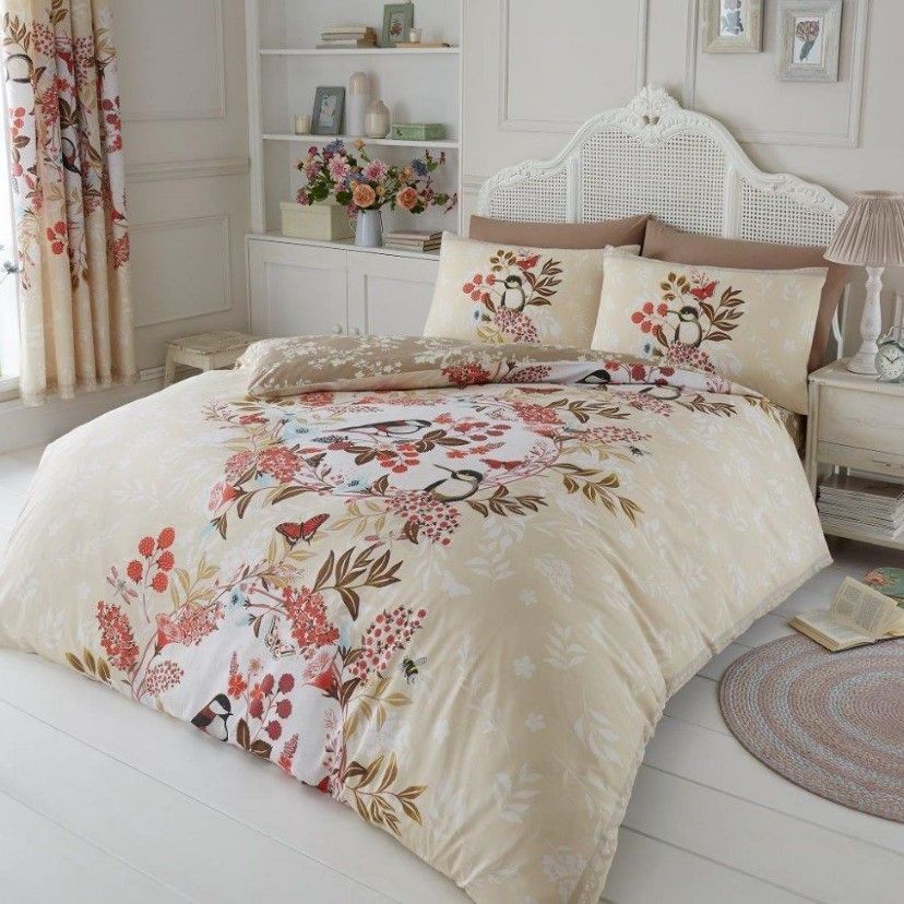 Bird Floral Wreath Bedding Set
