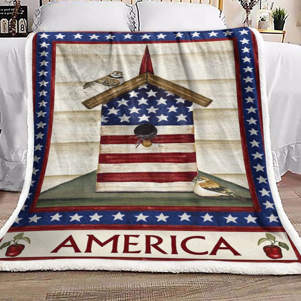 Bird Home Sherpa Fleece Blanket