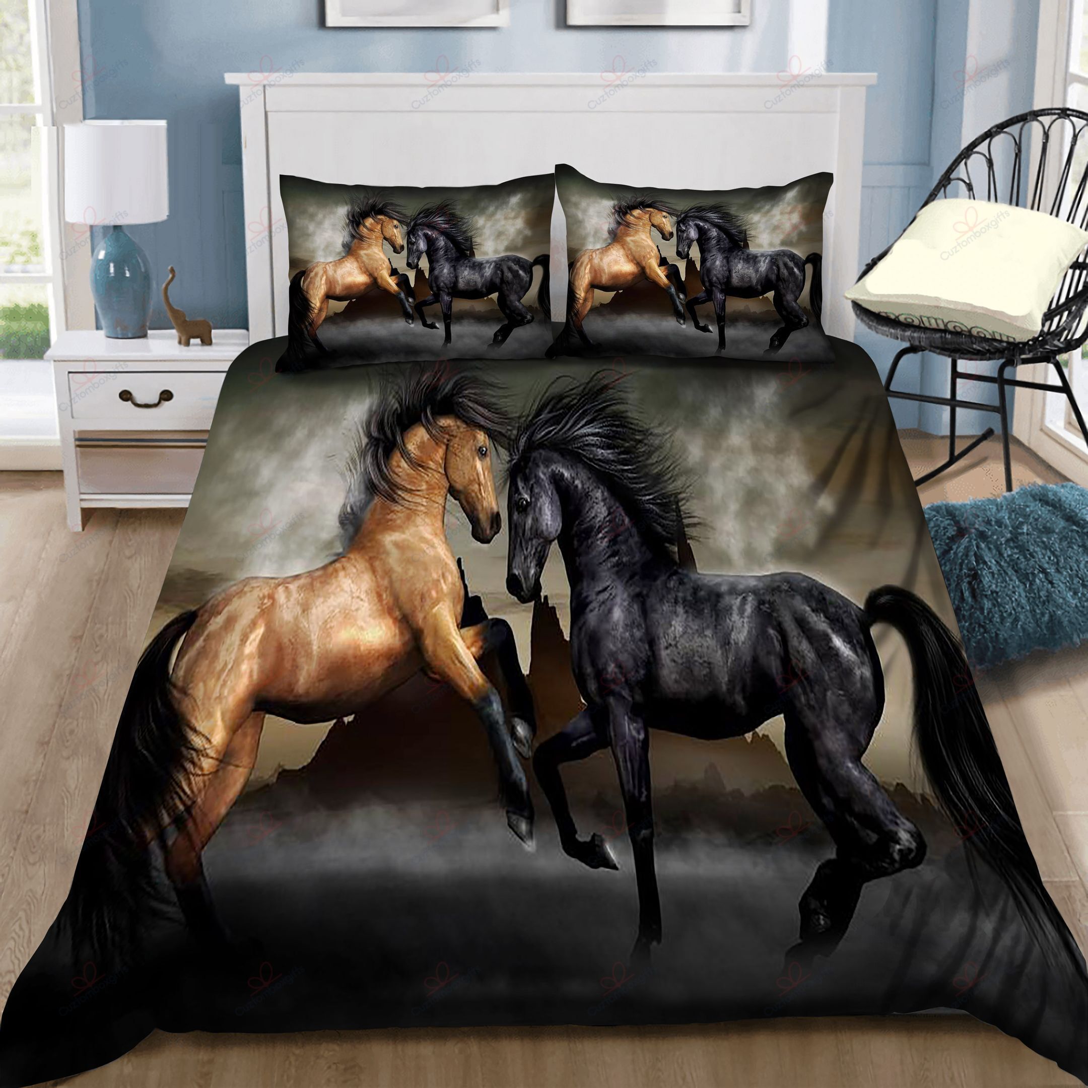 Black And Brown Horse Bedding Set