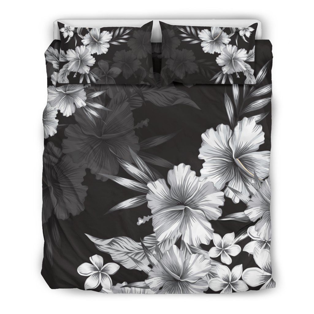 Black And Gray Hibiscus Pattern Bedding Set