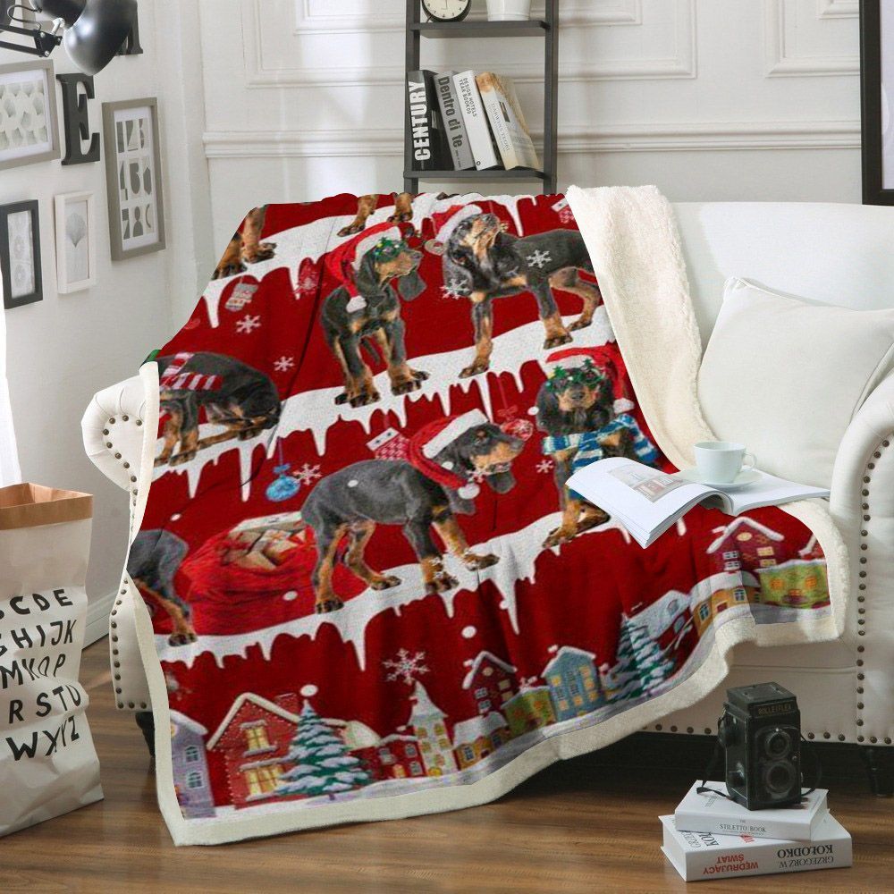 Black And Tan Coonhound Snow Christmas Sherpa Fleece Blanket