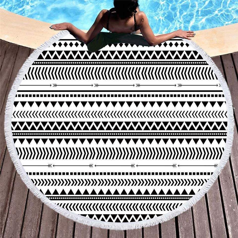 Black And White Geometric Stripes Printed Round Beach Towel