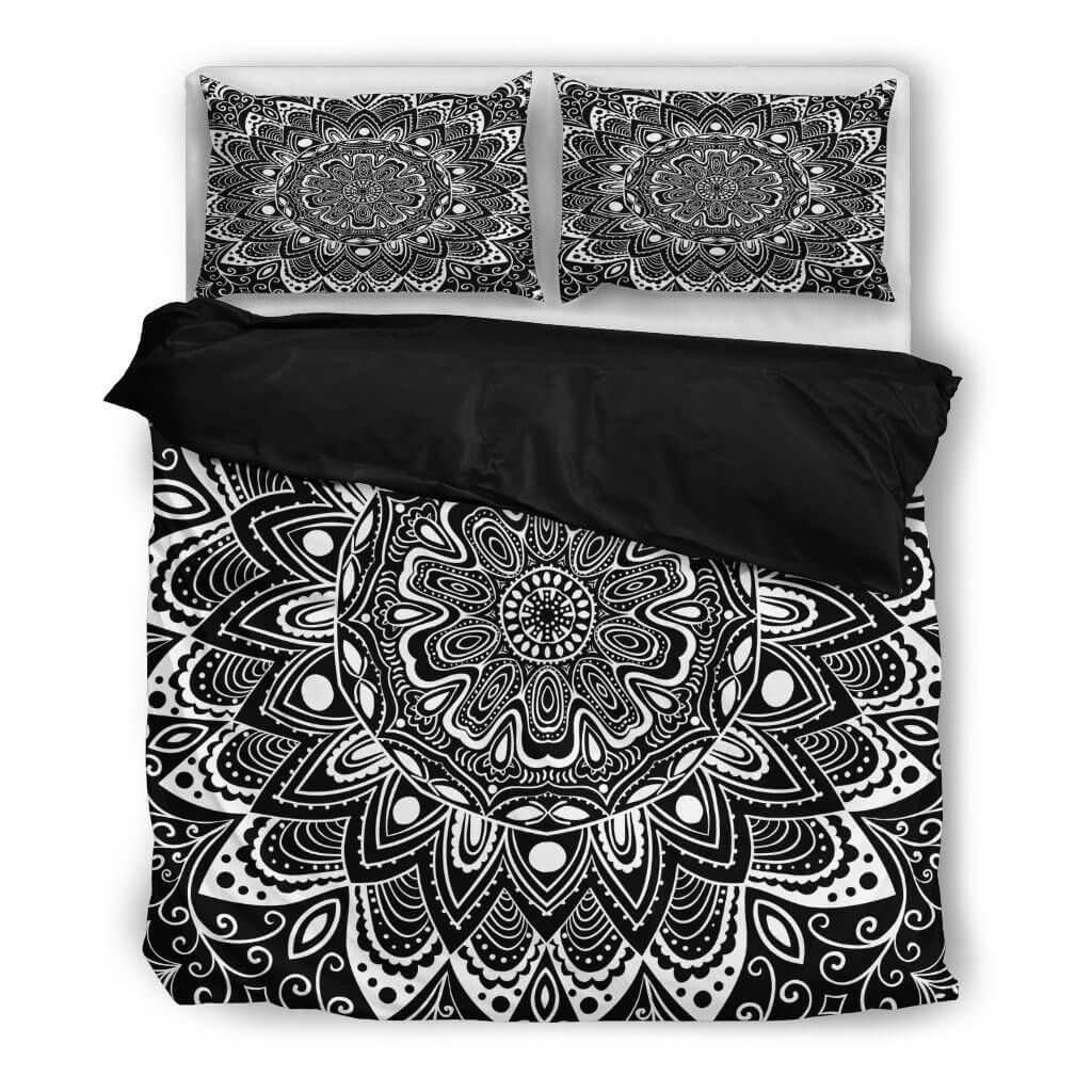 Black And White Mandala Bedding Set