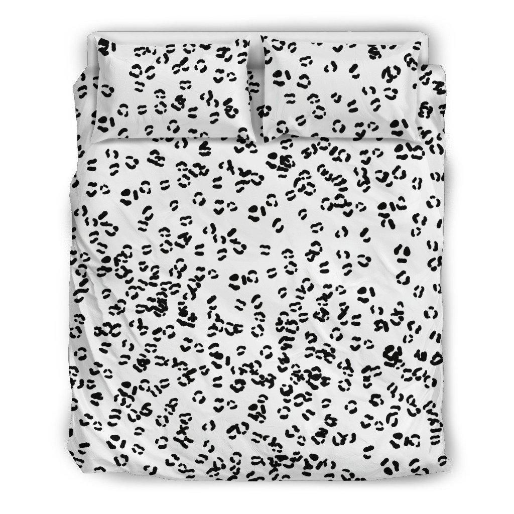 Black And White Wild Leopard Bedding Set