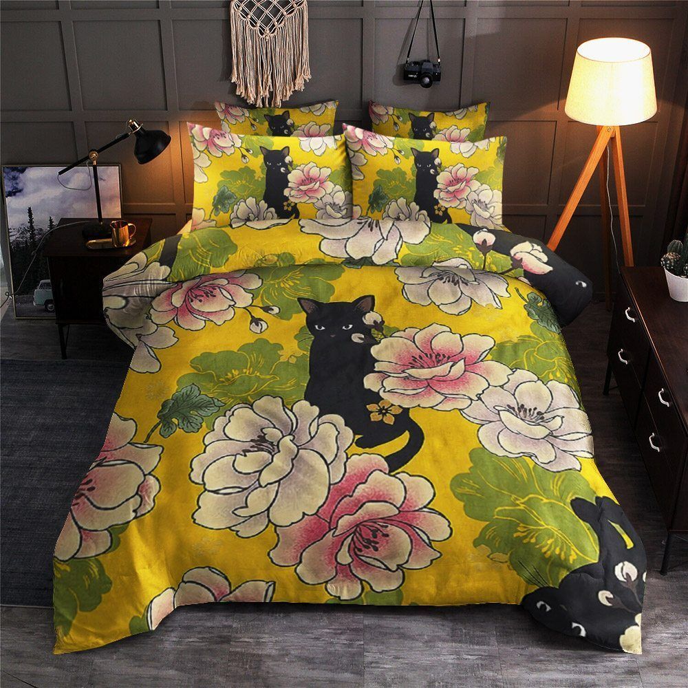 Black Cat And Flower Bedding Set