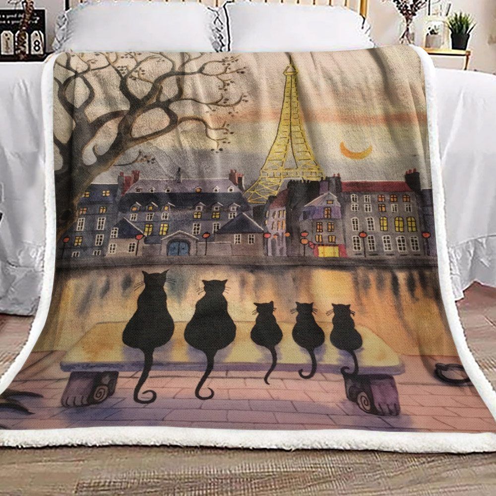 Black Cat Eiffel Tower Sherpa Fleece Blanket