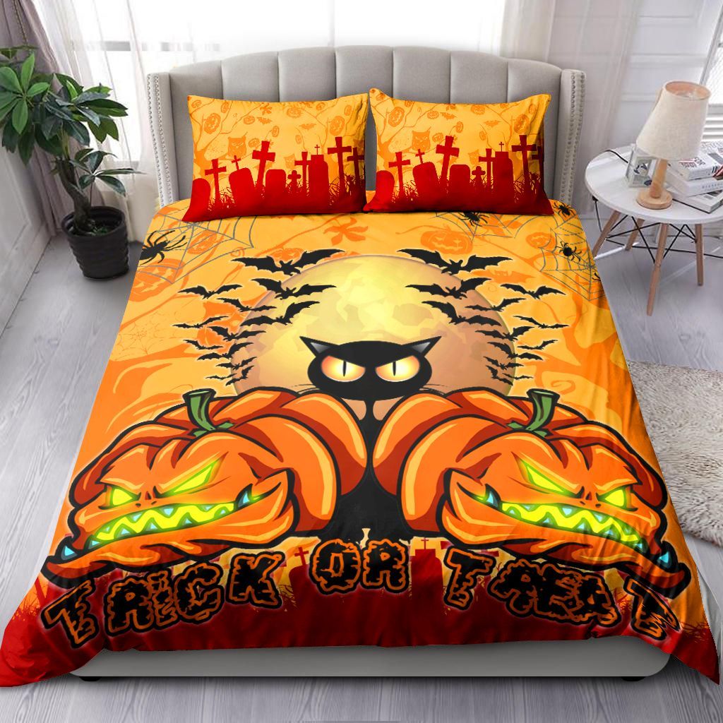 Black Cat Trick Or Treat Bedding Set