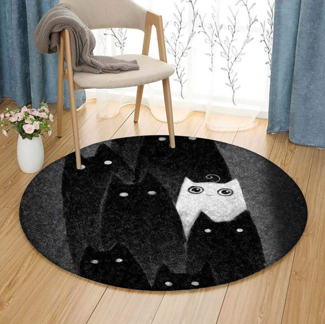 Black Cat White Cat Round Carpet