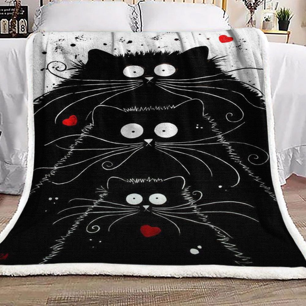 Black Cat With Heart Sherpa Fleece Blanket