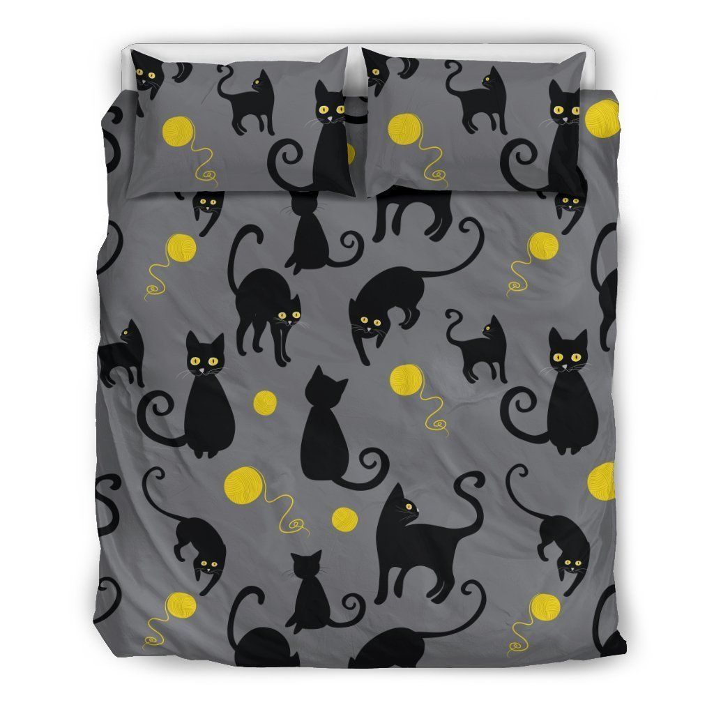 Black Cat Yellow Yarn Bedding Set