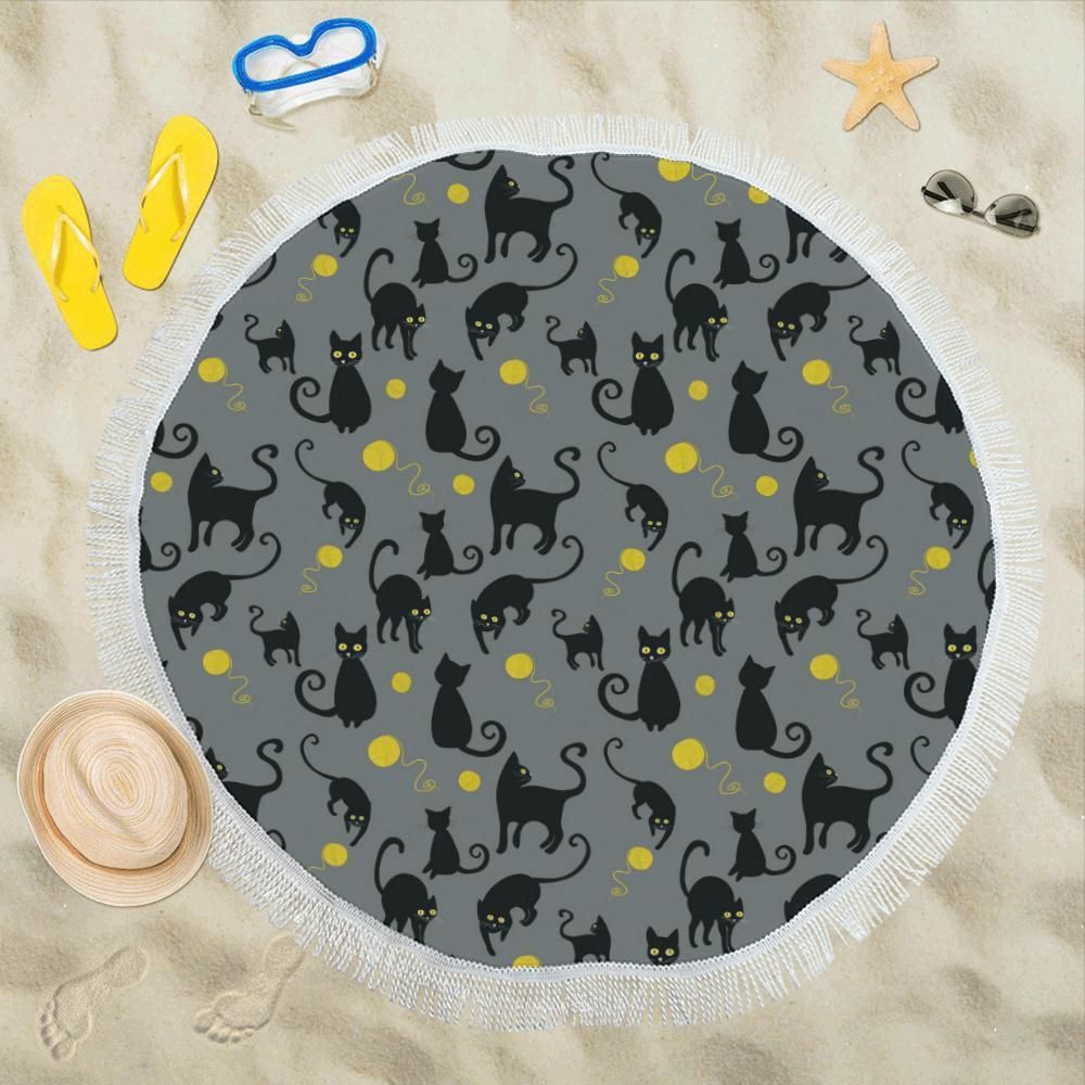 Black Cat Yellow Yarn Print Pattern Round Beach Towel