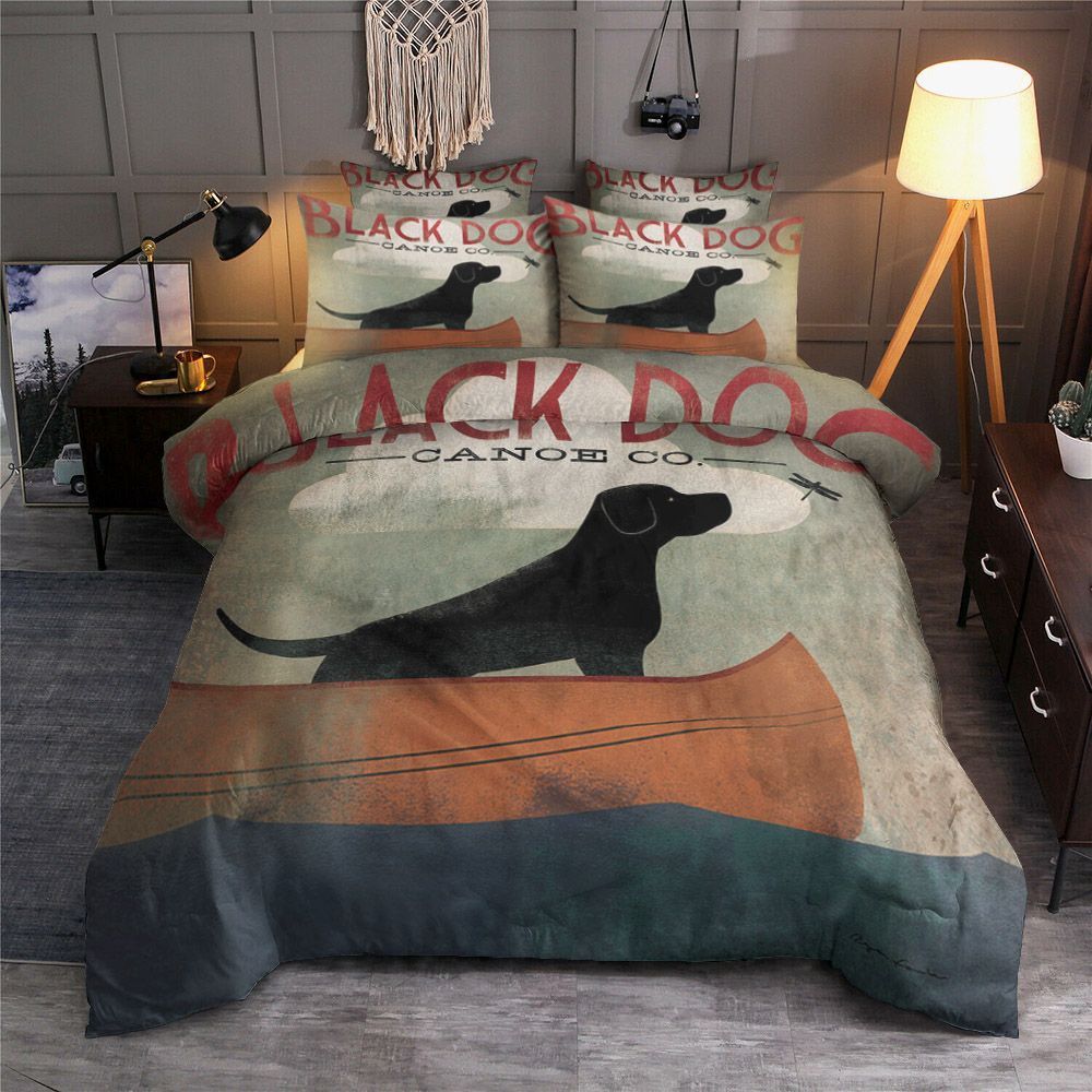 Black Dog Canoe Bedding Set