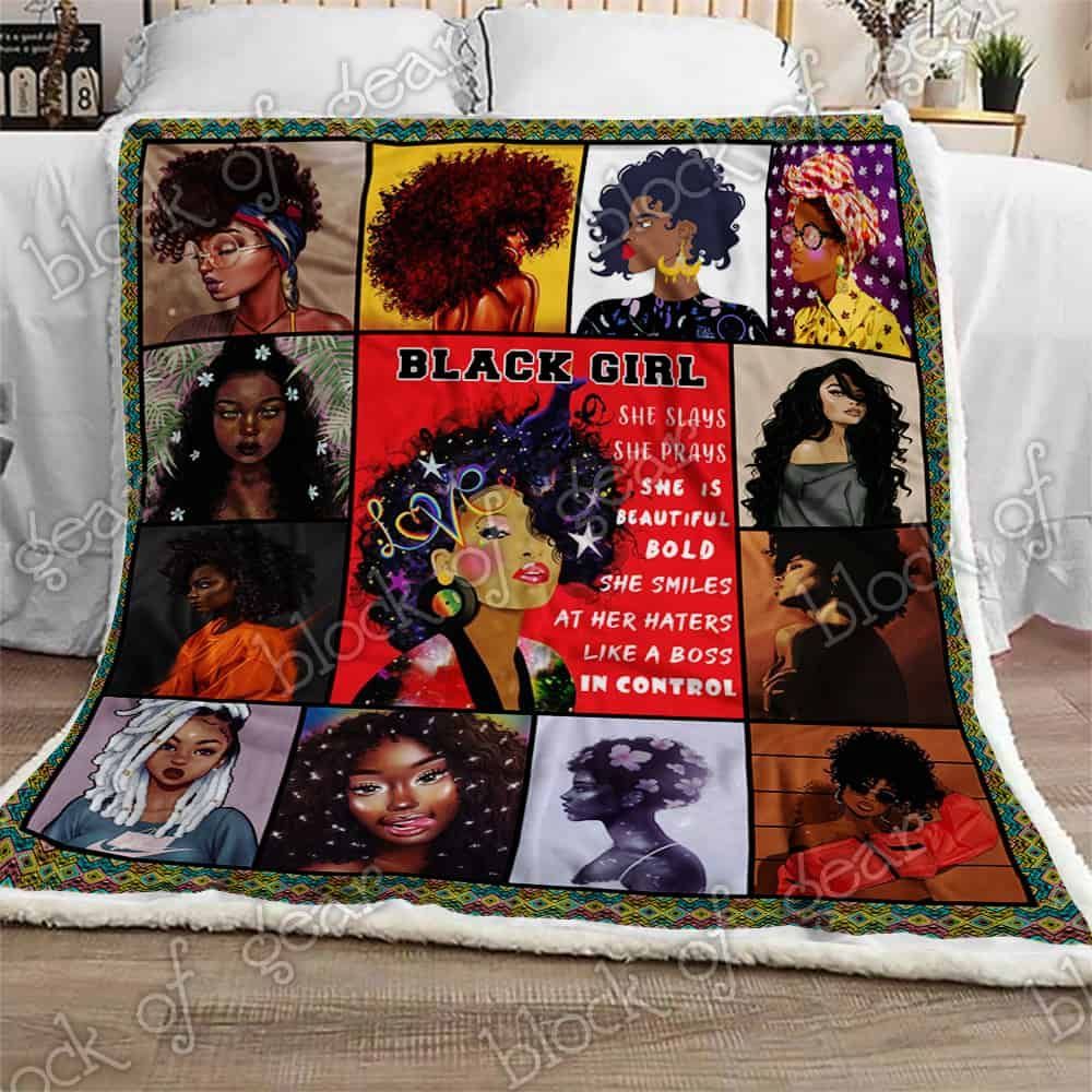 Black Girl The Queen of Beauty Fleece Blanket