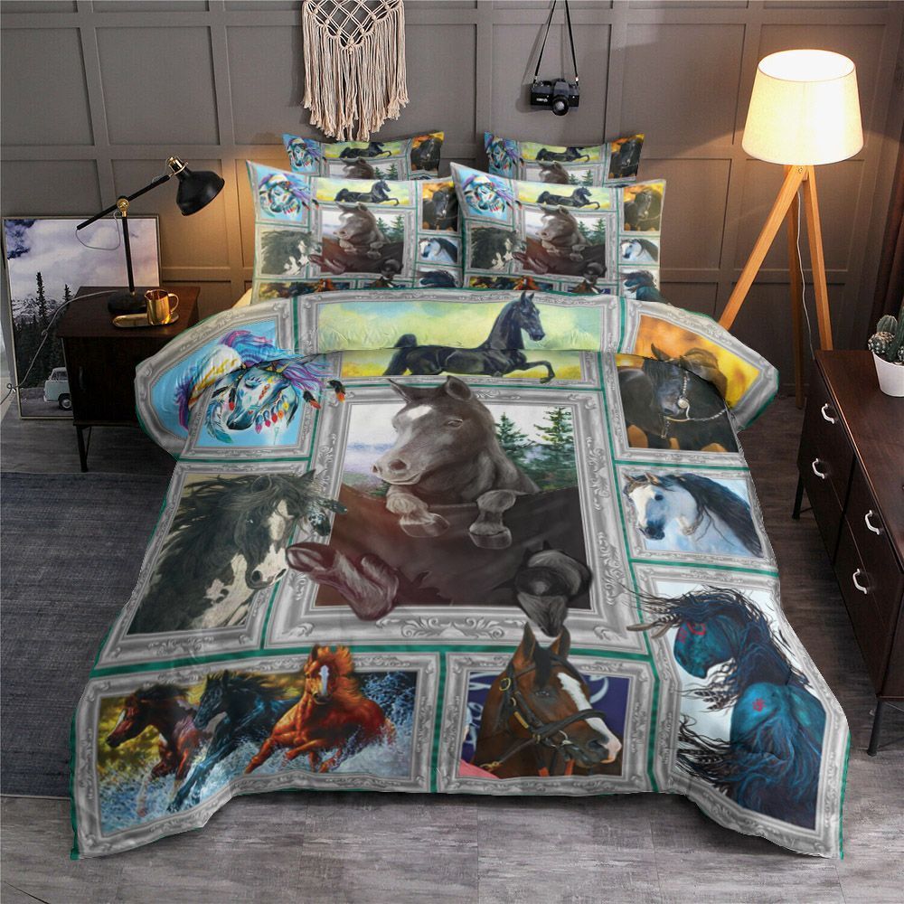 Black Horse Baby White Brown Bedding Set