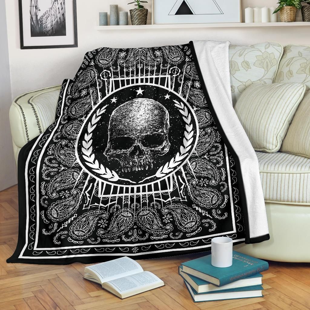 Black With Skull Bandana Sherpa Fleece Blanket