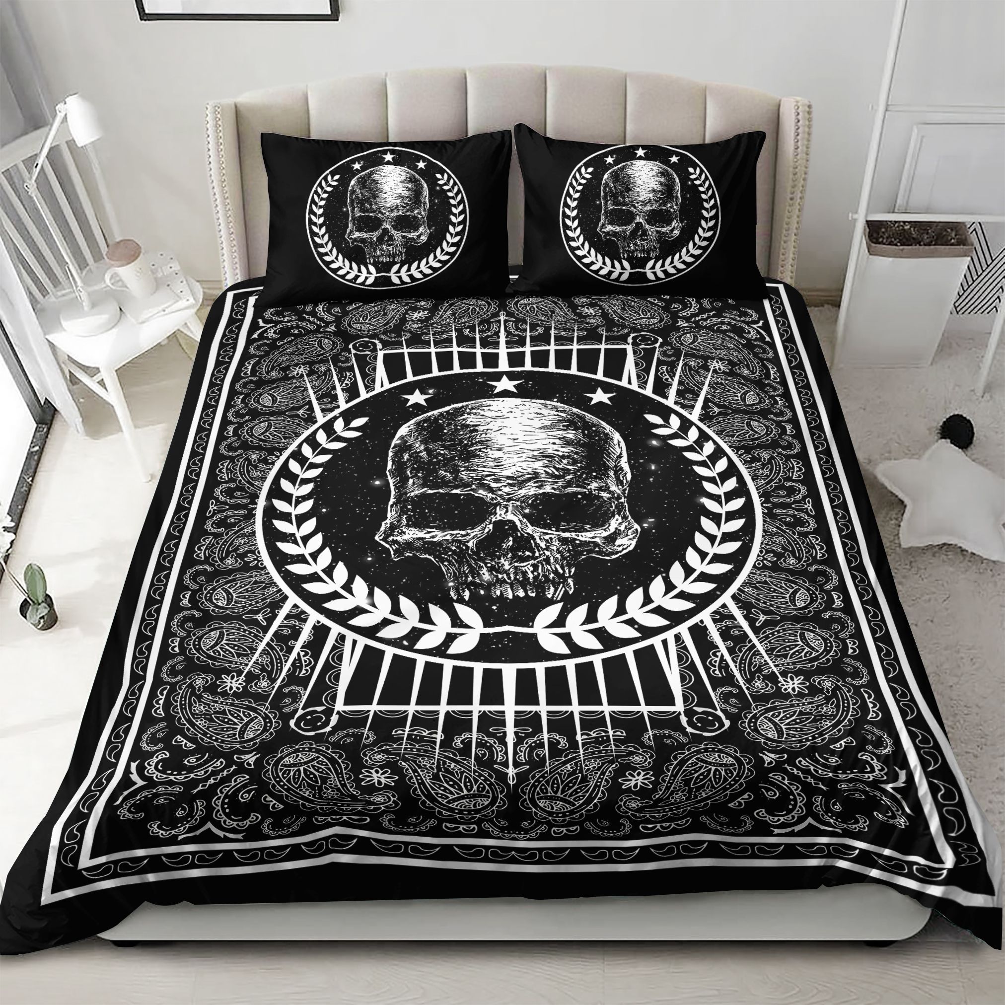 Black With Skull Bandana Bedding Set