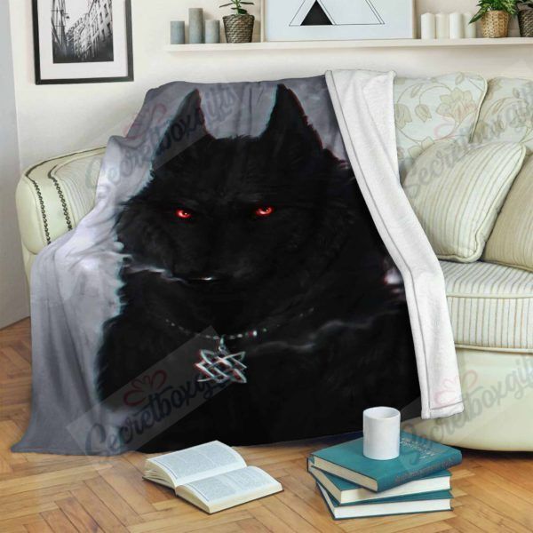 Black Wolf Fleece Blanket
