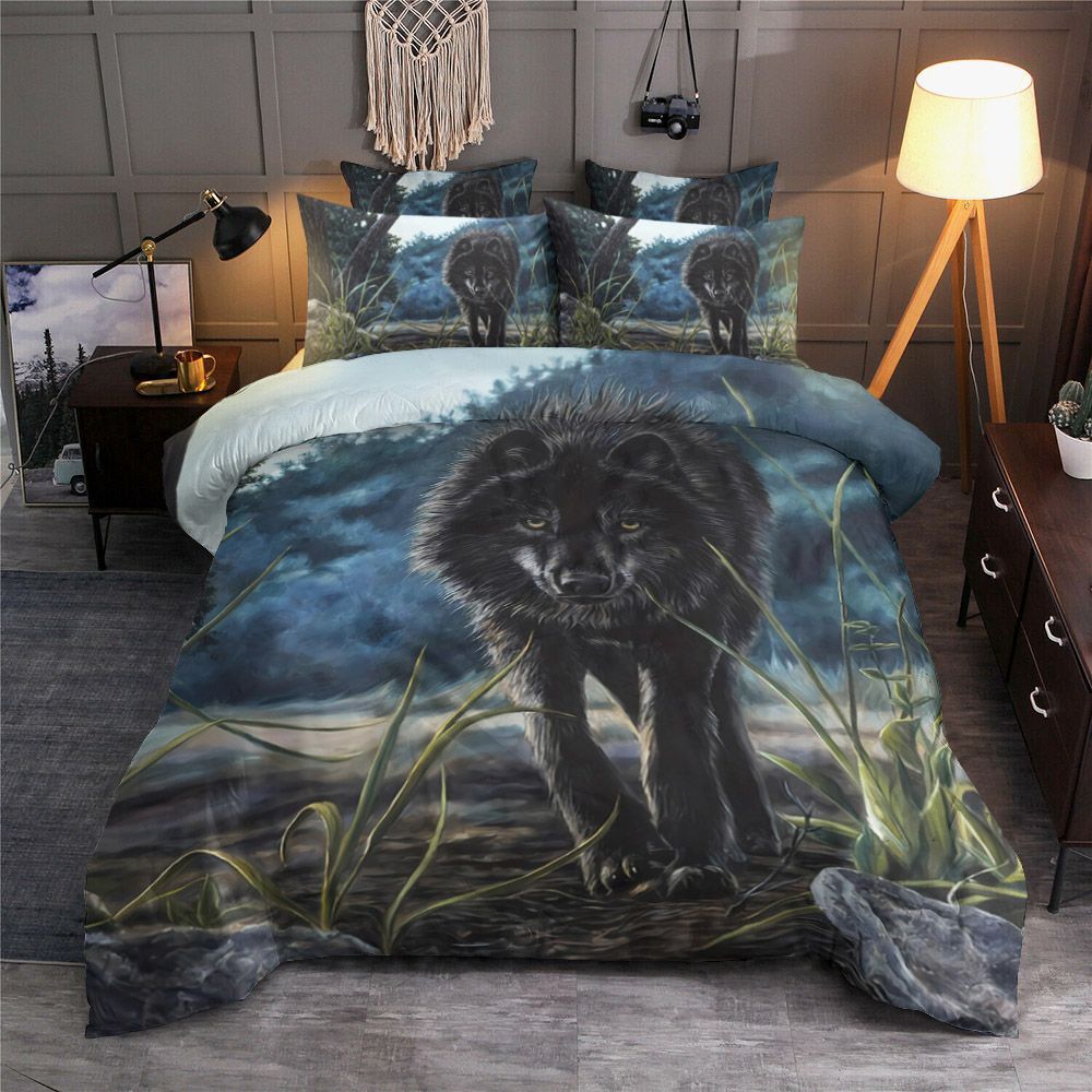 Black Wolf Hunting Bedding Set